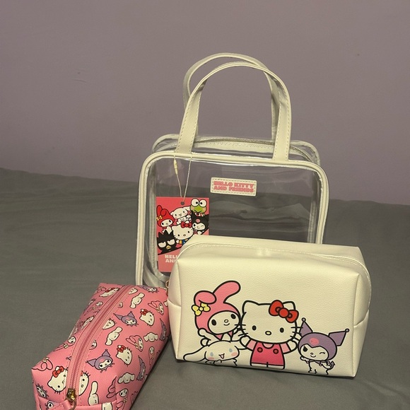 Primark Hello Kitty Friends 3-Piece Pink and White Cosmetic Bag Set - Picture 2 of 5